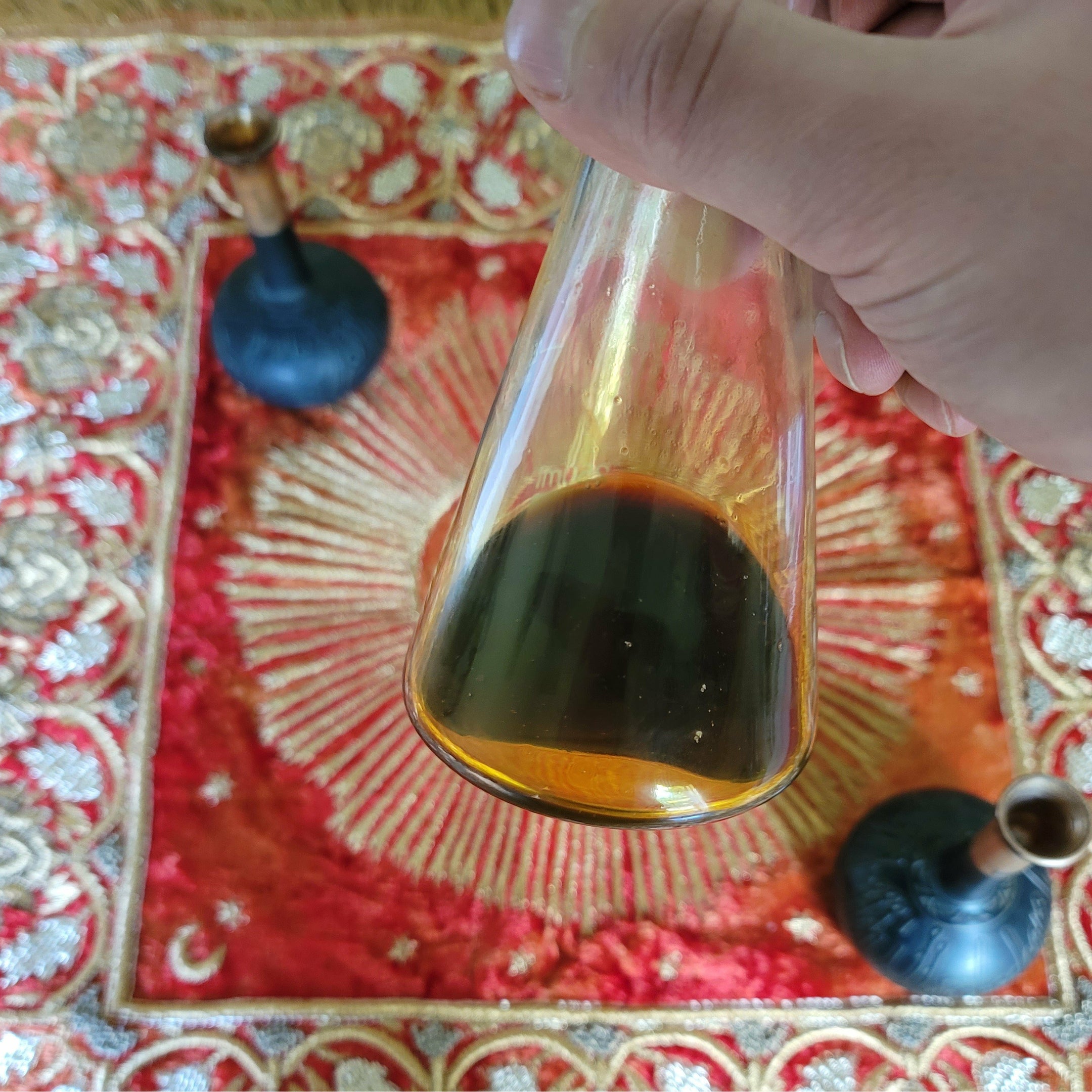Sultan Abdul Hamid II oud oil - Preexisting clients only - theperfumist