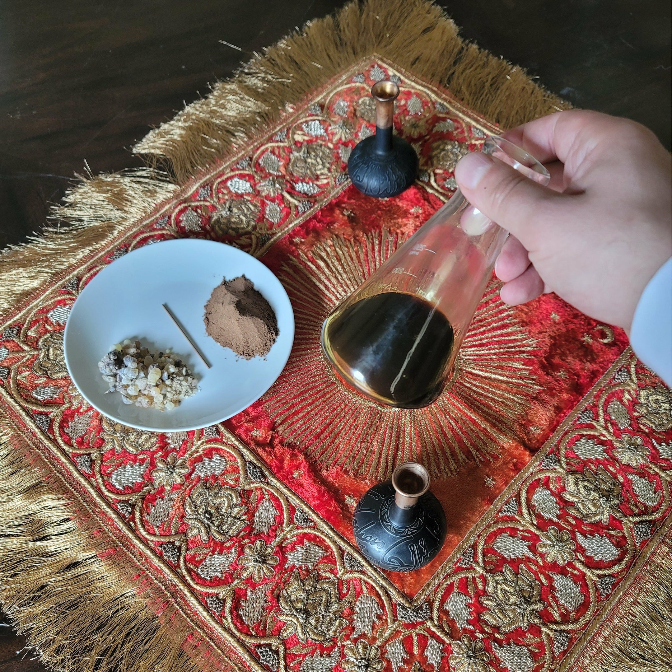 Sultan Abdul Hamid II oud oil - Preexisting clients only - theperfumist