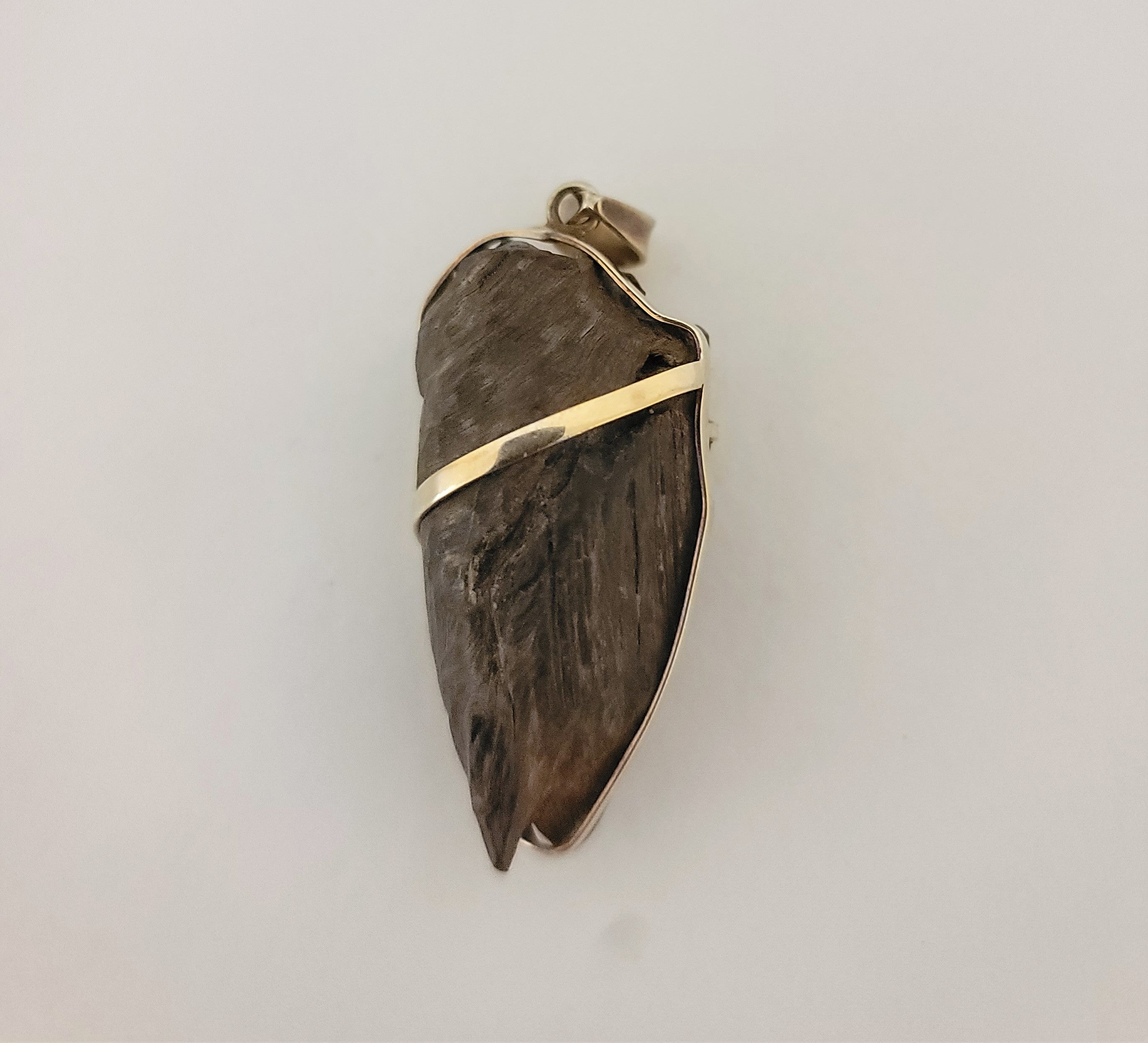 Fully sinking wild black kinam - jewelry piece