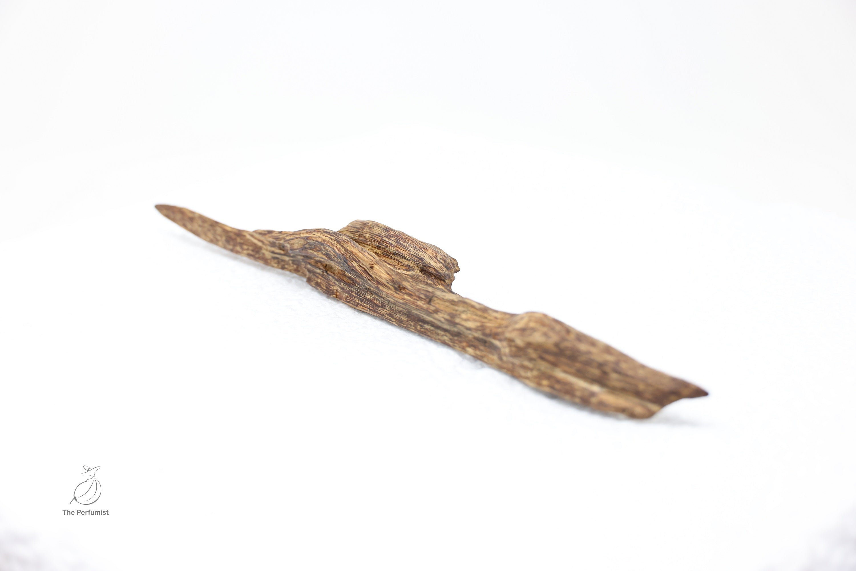 Superior wild Hainan agarwood “Shu Xin Yu” display Quality