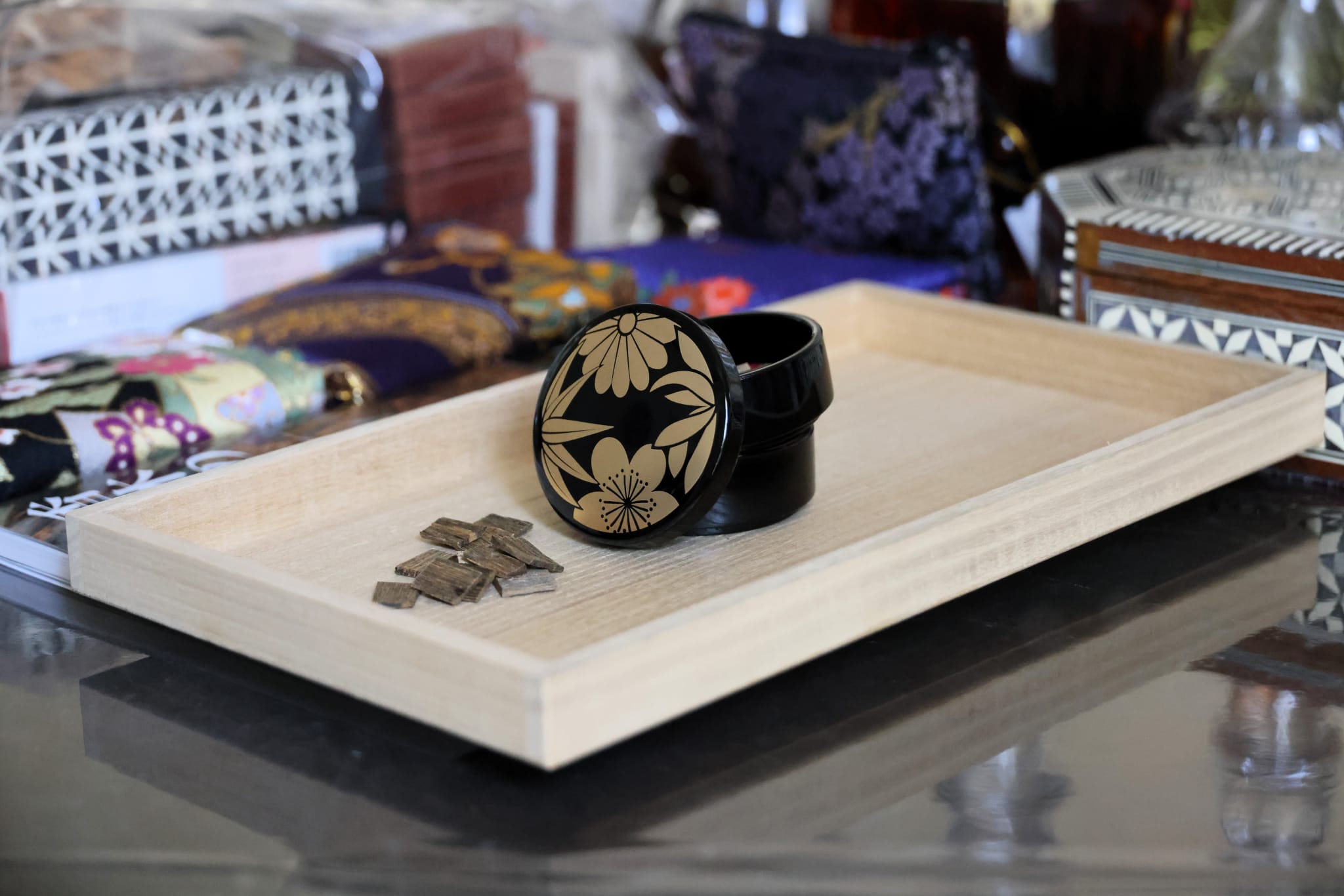 Black Wild Japanese Kyara Kinam Premium Resin Plate