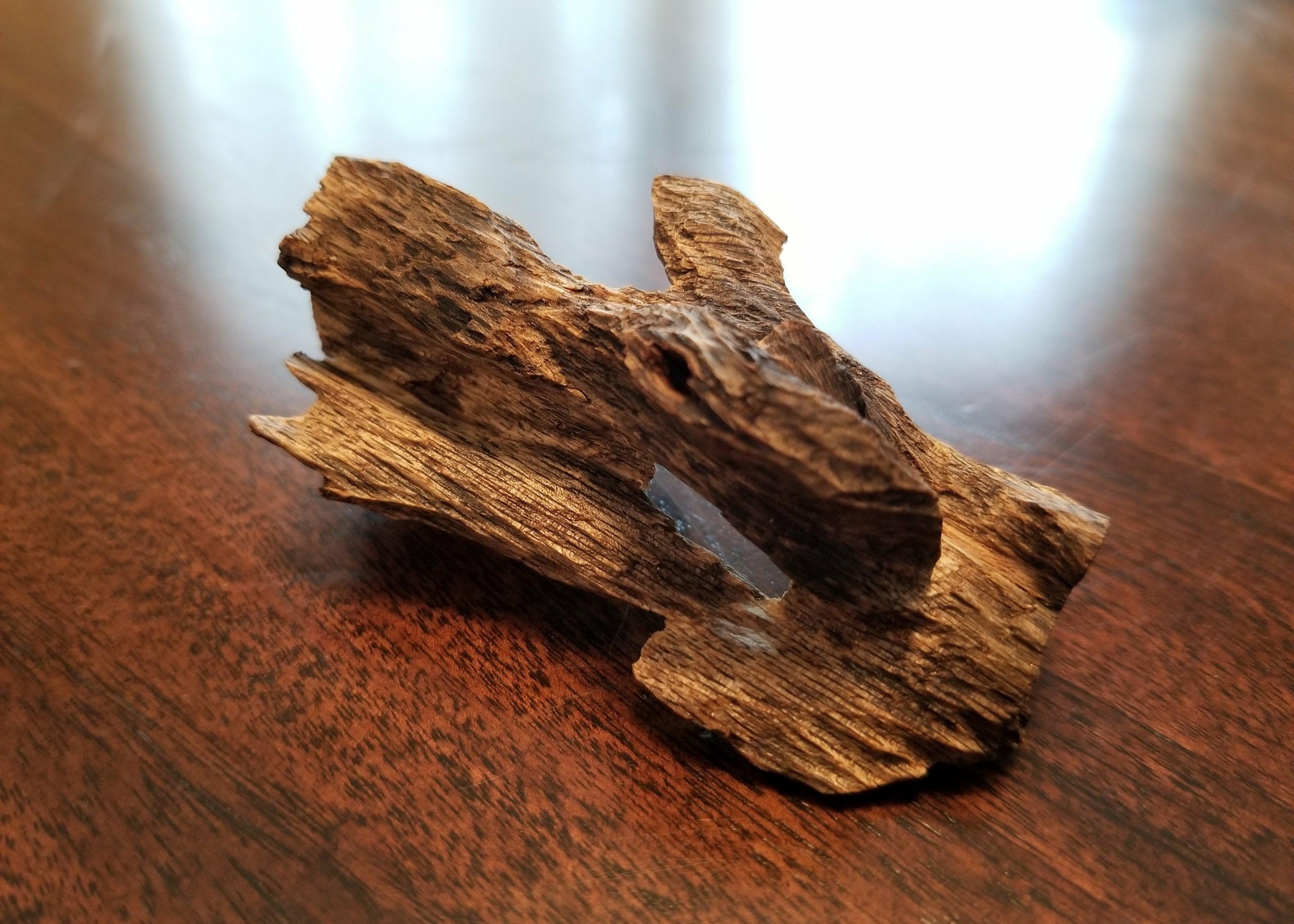 Kinam - kyara - kynam wood - theperfumist - the house of the perfumist - royal attar