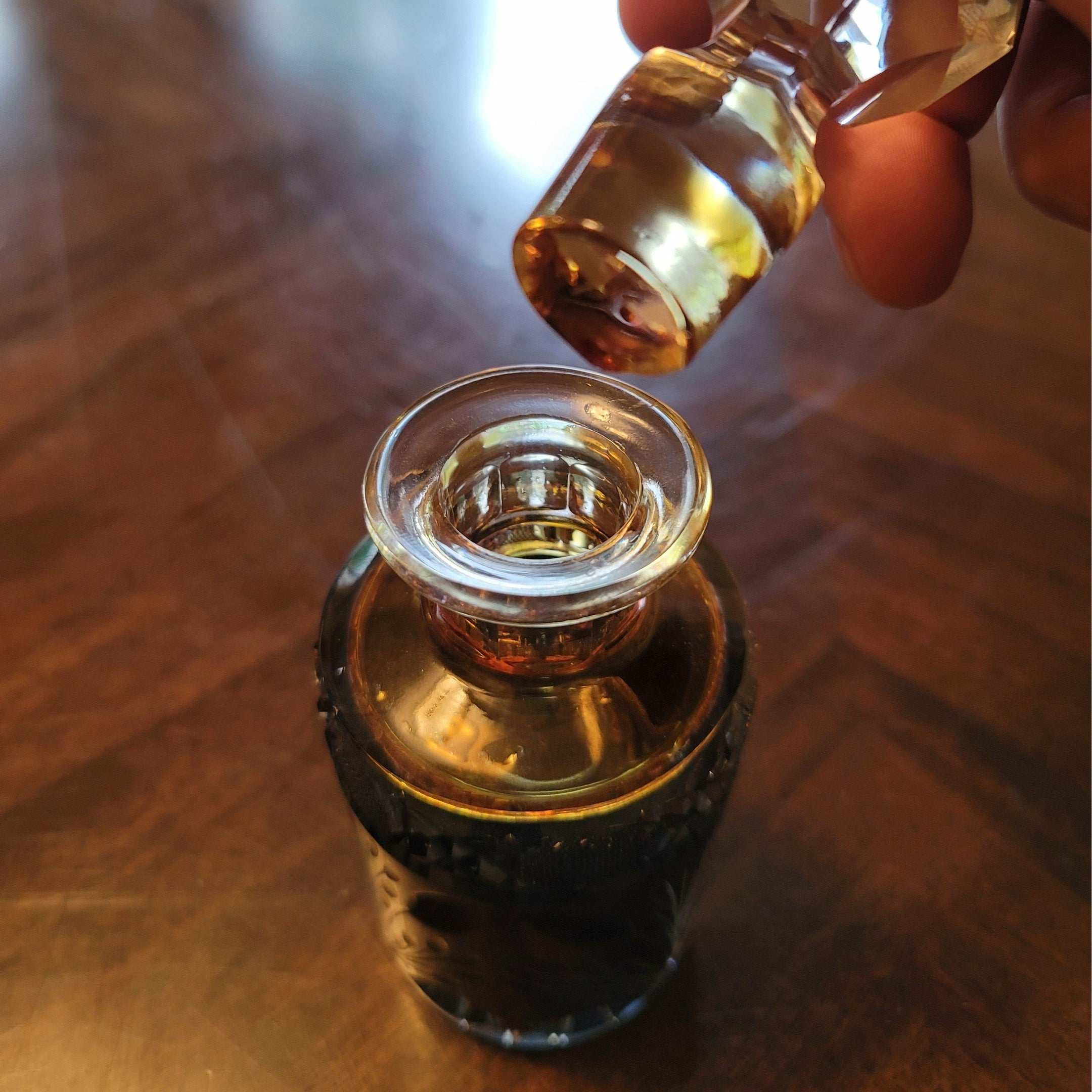 Malaysian triple king wild copper distilled single batch - Second distillation 2022 - theperfumist