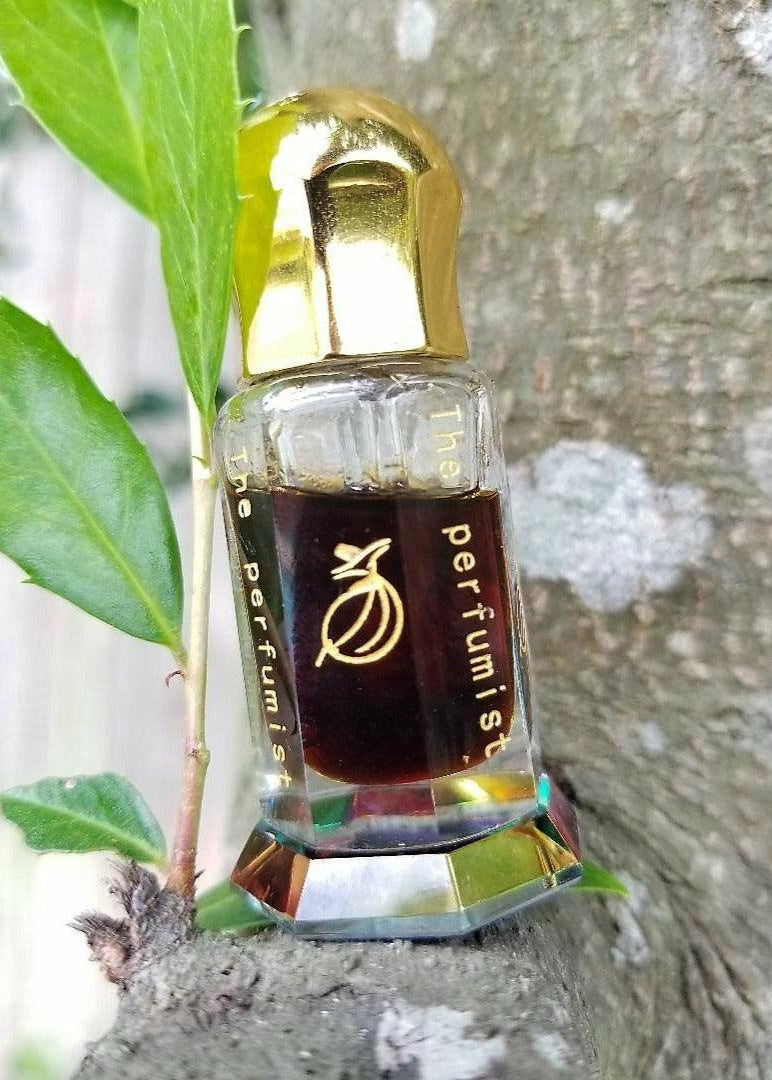 Agarwood perfume oil Clearance
