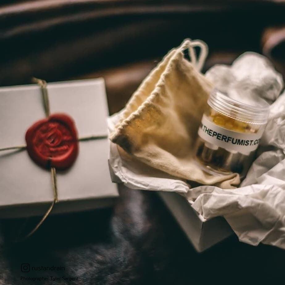 The Perfumist oil sampler - royal sampler of pure 100% natural oils - theperfumist - the house of the perfumist - royal attar